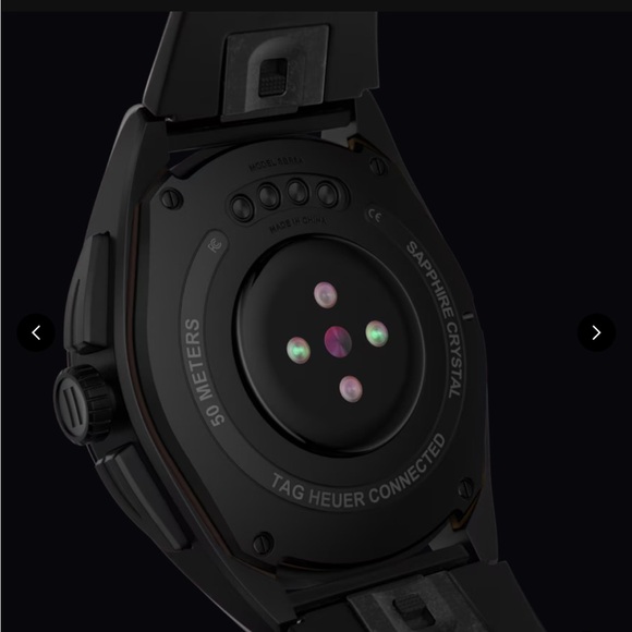 TAG HEUER CONNECTED
CALIBRE E3 45MM
45 mm, Titanium
SBG8A80.BT6221 - Picture 5 of 10